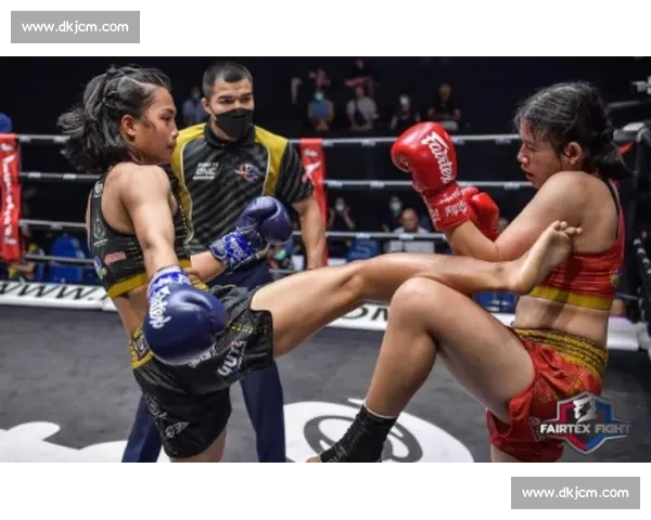 泰拳格斗比赛精彩纷呈展现实力与技巧对决挑战极限