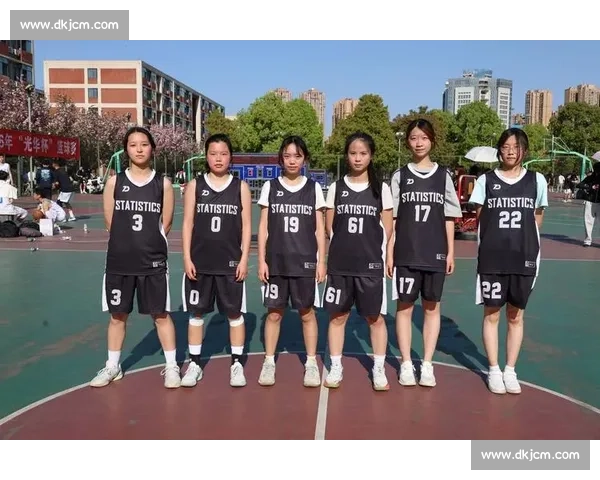 激情四溢的校园篮球赛展现青春风采激励拼搏精神