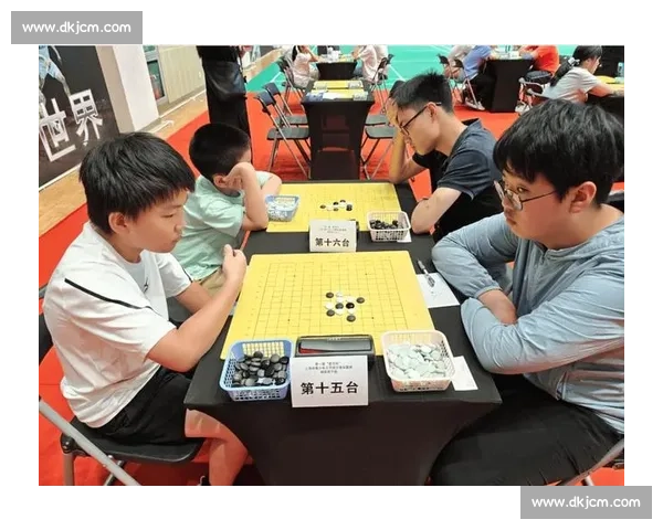 激烈对决精彩纷呈 五子棋比赛圆满落幕 顶尖高手齐聚争夺桂冠